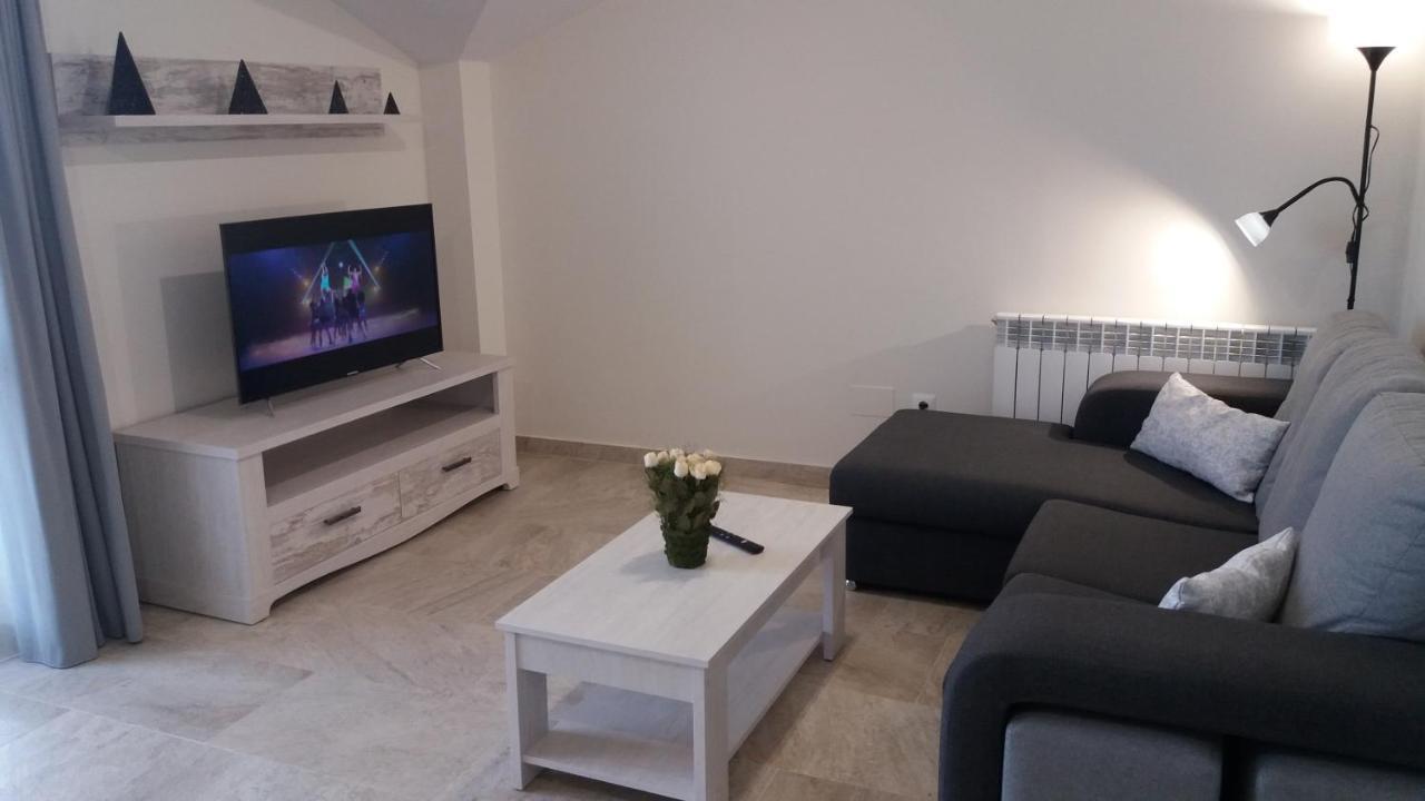 Apartamentos La Pradera De Isla Plana 외부 사진