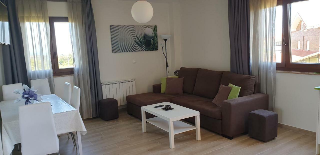 Apartamentos La Pradera De Isla Plana 외부 사진