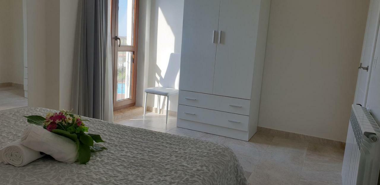 Apartamentos La Pradera De Isla Plana 외부 사진